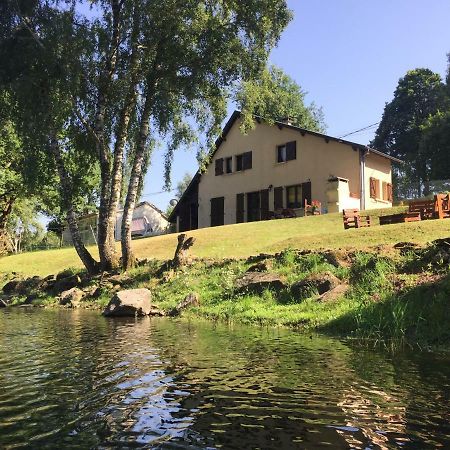 Maison Lac De Pareloup -Les Pieds Dans L'Eau- Arvieu Exteriör bild